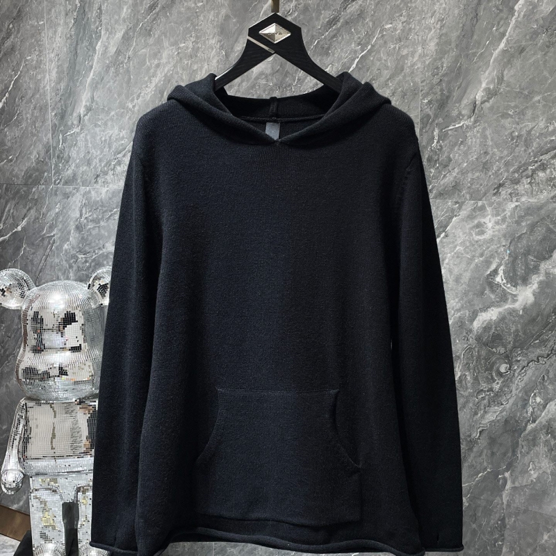 Ch**me He**ts sweaters